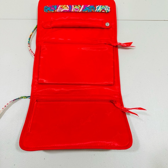 Vera‎ Bradley Trifold Wallet in "Paisley in Paradise" Pattern - Picture 5 of 6